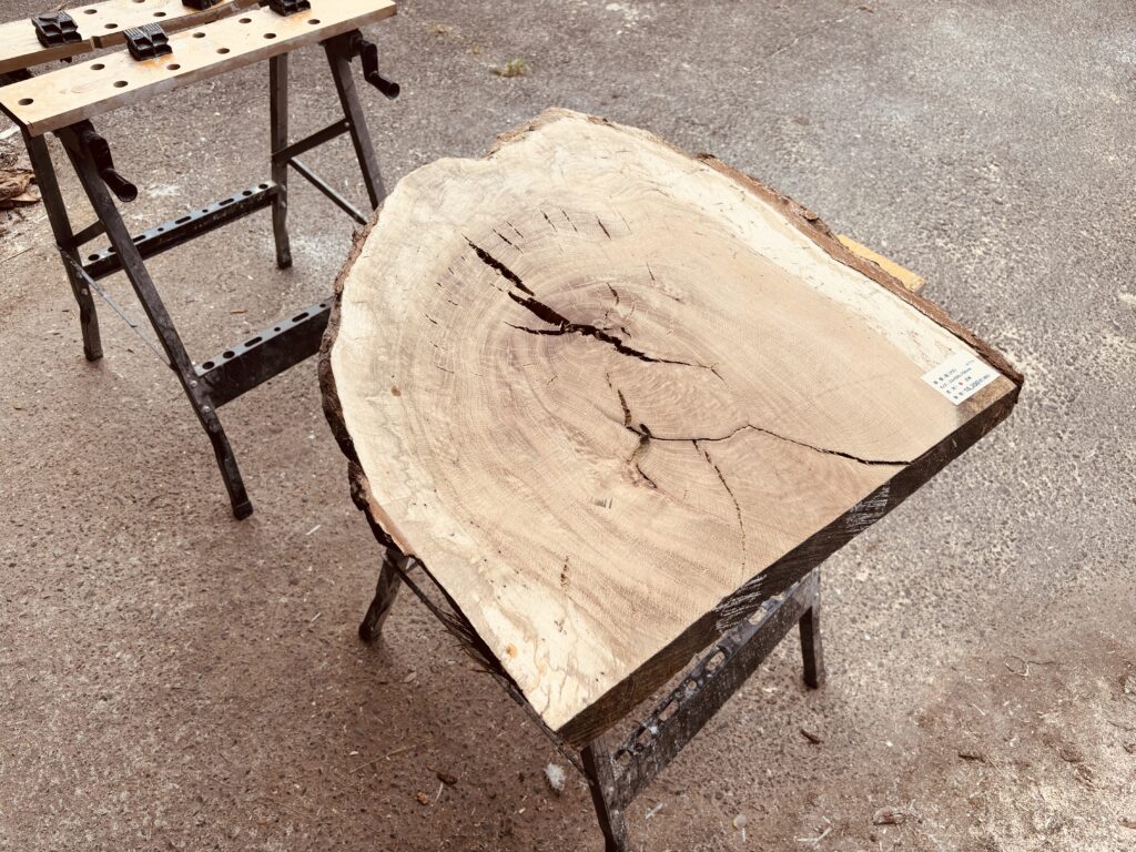 ナラ（オーク）の一枚板｜レジンテーブル用素材