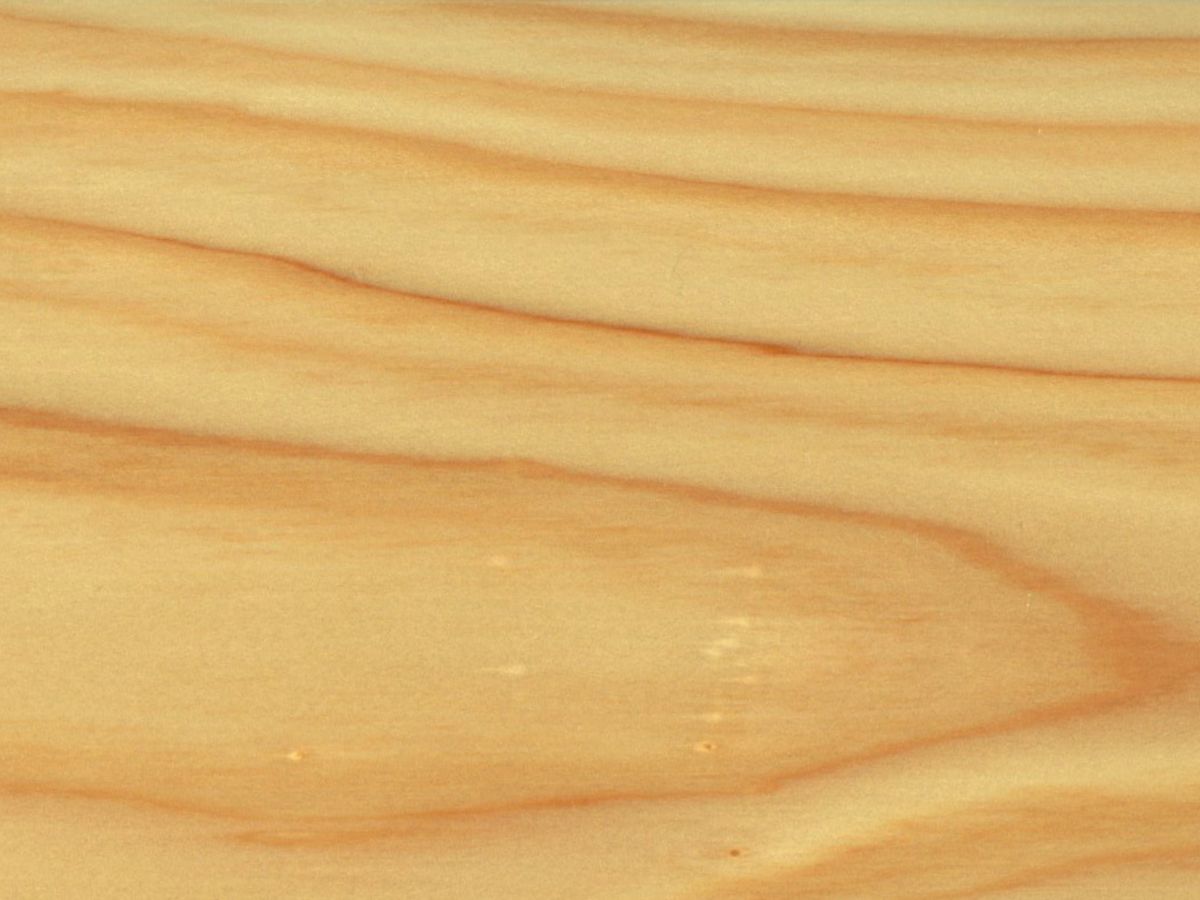 キハダのレジンテーブル｜明るい木肌と透明感が調和する無垢×レジン